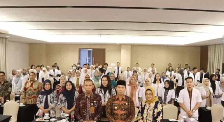 Pjs Bupati Tanjab Barat, dr. Mhd. Ferry Kusnadi, Sp.OG, MM, sekaligus Ketua Komite Internship Kedokteran Indonesia (KIKI) Provinsi Jambi,