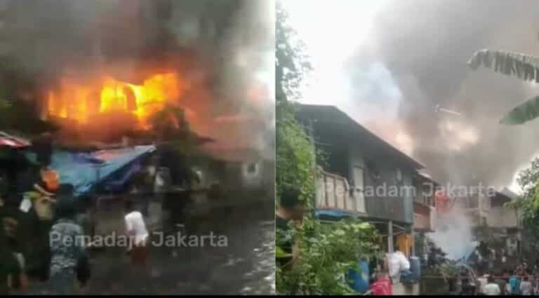 Panasnya Pangeran Jayakarta: 19 Unit Damkar Berjibaku