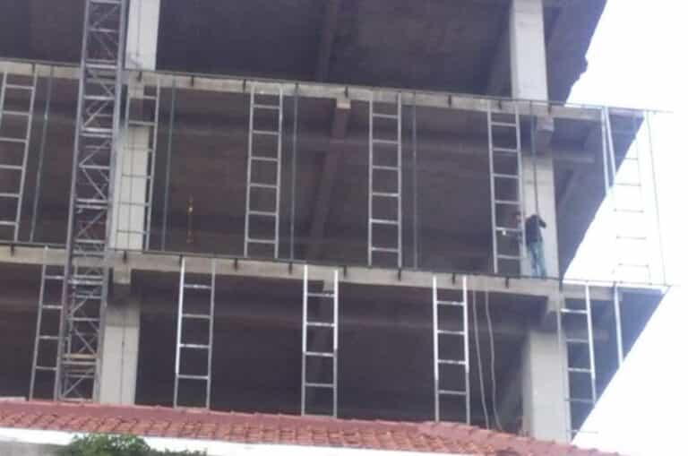 Dugaan Pelanggaran UU K3 di Proyek Gedung UPPPD Tamansari