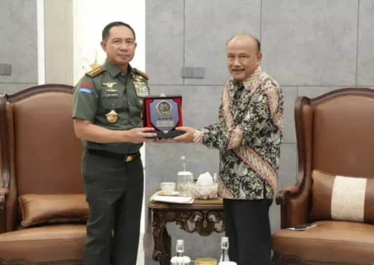 Jalin Silaturahmi, Panglima TNI Terima Audiensi SAG IKAHAN