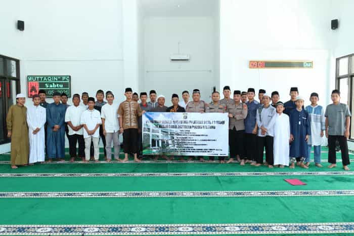Polres Belitung Bekali Remaja Masjid dengan Pelatihan Bilal dan Muroqi