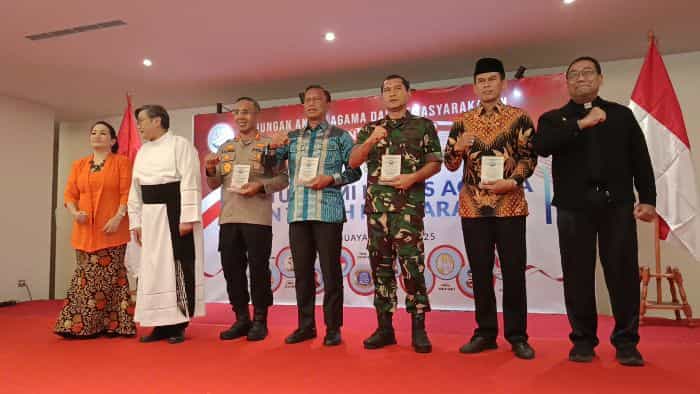 Silaturahmi Lintas Agama dan Tokoh Masyarakat di Jakarta Timur: Merajut Damai dari Rumah Ibadah