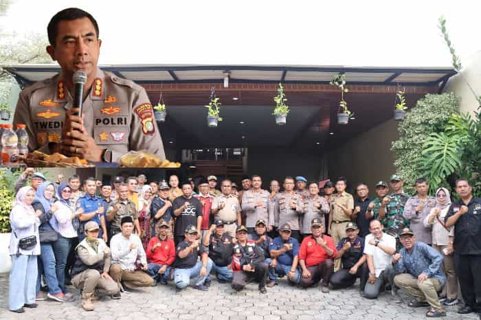 Dekatkan Diri ke Masyarakat, Kapolres Jakbar Gelar Dialog Bersama Warga Sukabumi Utara