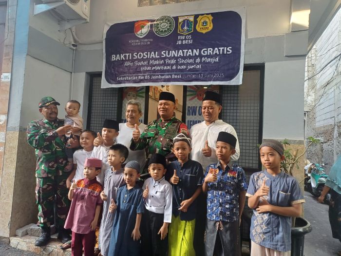 12 Anak Dikhitan Gratis, TNI Tebar Manfaat Usai Idul Adha