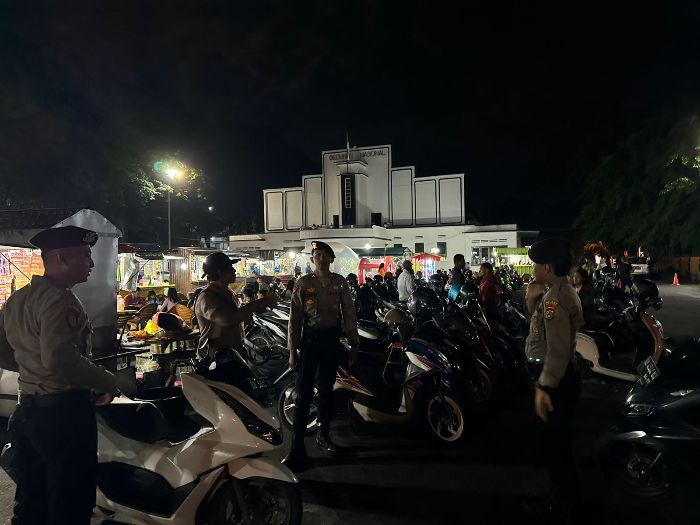 Malam Minggu, Polres Belitung Gelar KRYD Cooling System di Pusat Keramaian