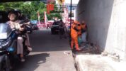 Giat Tertib Praja di Loksem Asemka: Satpol PP dan PPSU Bersihkan Kawasan dan Tertibkan PKL IMG 20250815 WA0003 IMG 20250815 WA0003
