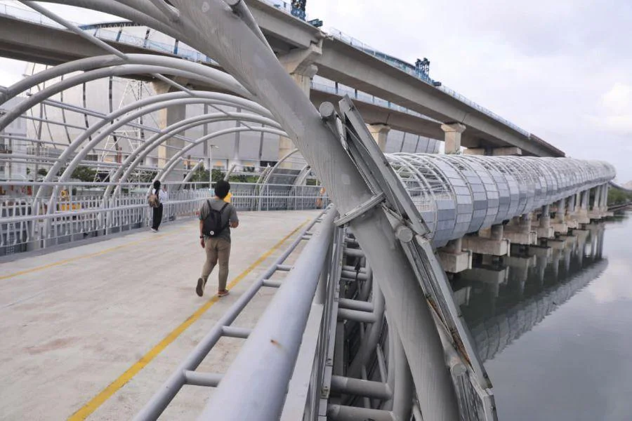 JPO JIS–Ancol 466 meter, Gubernur DKI Jakarta Pramono Anung, telah melakukan groundbreaking pembangunan tersebut pada 25 Januari 2026. JPO JIS–Ancol Siap Jadi Ikon Konektivitas Baru Jakarta Utara