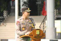 Wakapolres Metro Jakarta Barat AKBP Rezi Dharmawan, Pimpin Apel Jam Pimpinan, Ajak Personel Perkuat Soliditas dan Pelayanan, Selasa(10/2/2026).