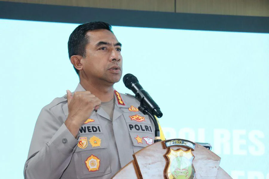 Kapolres Metro Jakbar Kombes Pol Twedi Aditya Bennyahdi: Ciptakan Ramadhan Aman, Polres Metro Jakbar Sebar 34 Pos Pantau di wilayah Tamansari, Tambora, Grogol Petamburan, Kalideres, Cengkareng, Kebon Jeruk, Kembangan, hingga Palmerah.