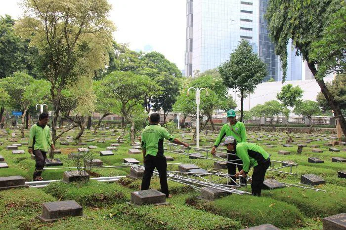 Pemprov DKI Sediakan Layanan Pemakaman Gratis di 82 Taman Pemakaman Umum (TPU) yang dikelola Pemprov DKI Jakarta.