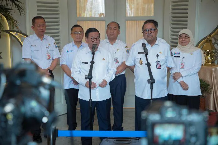Halalbihalal ASN Pemprov DKI, Gubernur Pramono Anung saat menghadiri halalbihalal Idulfitri 1447 Hijriah bersama aparatur sipil negara (ASN) di Pendopo Balai Kota, Rabu (25/3/2026).