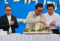 Gubernur DKI Hadiri HUT ke 12 TransJakarta, Pramono Beberkan Data Rp73,8 Triliun, “Melangkah Lebih Jauh, 12 Tahun Menghubungkan Kehidupan Jakarta”, di Halte Transjakarta Tosari, Menteng, Jakarta Pusat, pada Jumat (27/3/2026).