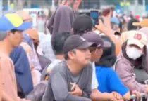 Antusiasme Tinggi! Ribuan Warga Serbu Bazar dan Hiburan Rakyat di Monas Pascalebaran, Program yang diinstruksikan oleh Presiden Prabowo Subianto ini menghadirkan bantuan nyata bagi masyarakat