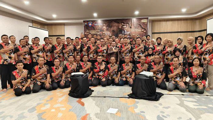 Gizi Hati: Kabidkeu Polda Jateng Gelar Spiritual Detox: Ramadhan Reset for Our Hearts bersama Thanks Institute Indonesia. Kegiatan ini dilaksanakan di Hotel Oak Tree Semarang, Kamis (5/3/2026)