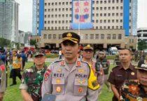 Polres Metro Jakarta Barat Bersama Unsur Forkopimko Gelar Apel Operasi Ketupat Jaya 2026, dipimpin langsung oleh Wakapolres Akbp Rezi Dharmawan,di halaman Kantor Wali Kota Jakarta Barat, Kamis (12/3/2026).
