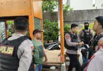 Jaga Keamanan Saat Mudik, Polres Metro Jakarta Barat meningkatkan kegiatan patroli kewilayahan guna menjaga keamanan rumah-rumah warga yang ditinggal kosong.