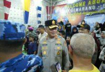 Kapolda Kep. Babel Irjen Pol. Viktor T. Sihombing Pantau Pelepasan Pemudik via KRI Semarang di Pelabuhan Tanjung Batu, Desa Pegantungan, Kecamatan Badau, Kabupaten Belitung, berlangsung pada Jumat (27/3/2026) sekitar pukul 11.00 WIB.