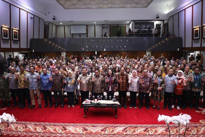 Gubernur DKI Jakarta Pramono Anung Hadiri Musrenbang RKPD 2027, di Balai Agung, Balai Kota DKI Jakarta, pada Kamis (16/4/2026). Dorong Pemerataan dan Transformasi Jakarta Kota Global