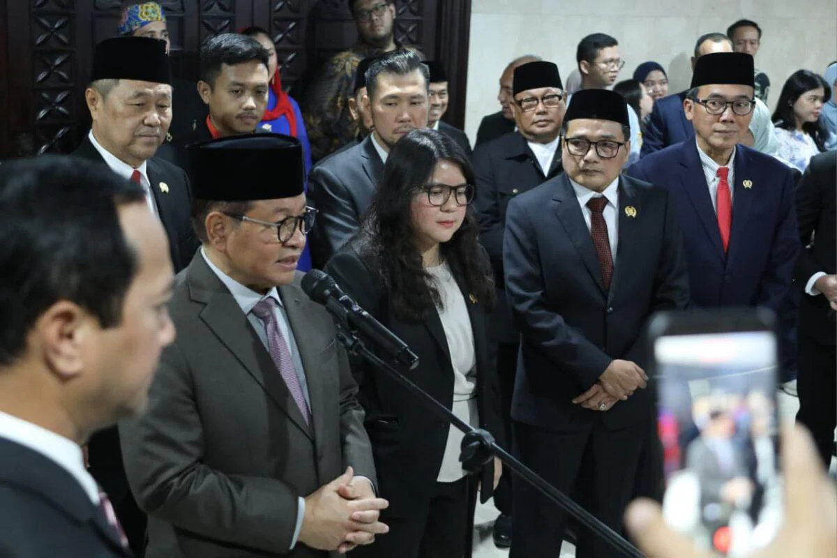 Ranperda RPIP DKI Jakarta 2026-2046 Disetujui, Gubernur DKI Jakarta  Pramono Anung dalam Rapat Paripurna DPRD DKI Jakarta di Gedung DPRD, Kebon Sirih, Jakarta Pusat, pada Kamis (30/4/2026).