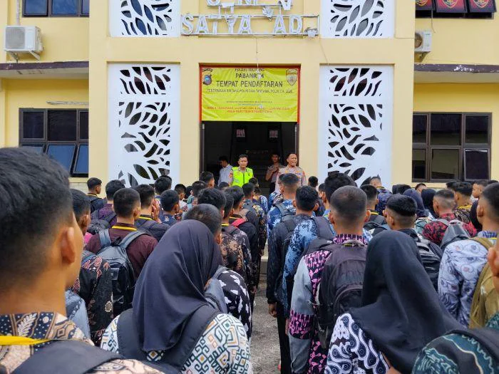 Penerimaan Bintara dan Tamtama Polri 2026 Panbanrim Polres Belitung, 99 Peserta Mengikuti Seleksi Rikmin Awal, Senen (6/4/2026).