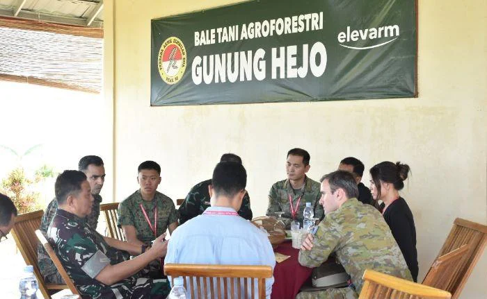 Agroforestry Gunung Anaga dan Gunung Hejo Jadi Laboratorium Media Week Pasis Seskoad Kabupaten Purwakarta, Kegiatan ini merupakan bagian dari pembelajaran komunikasi publik guna meningkatkan kemampuan analisis, evaluasi, serta penyampaian informasi secara efektif, Kamis (16/4/2026).