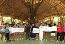 Para Pelari Asal Babel Sukses Borong Podium di Kemala Run 2026, Kapolda Bangka Belitung Irjen Pol Viktor T. Sihombing yang juga ikut serta dalam event tersebut mengungkapkan rasa bangganya terhadap para runners asal Bangka Belitung ini.