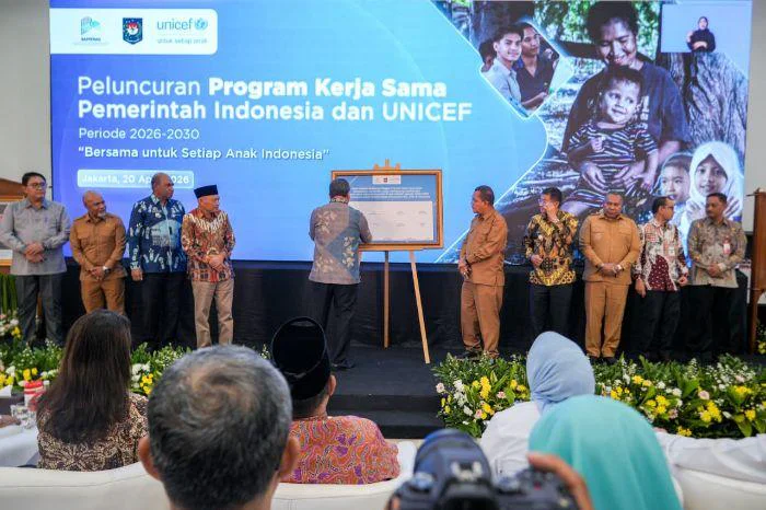 Pemerintah Indonesia Peluncuran Country Programme Action Plan (CPAP) periode 2026–2030 bersama UNICEF. Kerja sama strategis ini mengucurkan anggaran sebesar USD 131 juta (sekitar Rp2,1 triliun) yang difokuskan untuk mempercepat pemenuhan hak anak di seluruh nusantara.