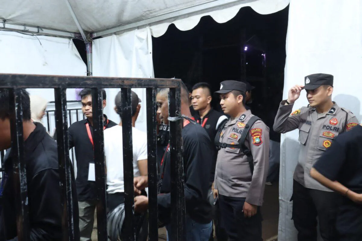 Pengamanan Konser Spectaphoria Vol. 2 Galaxy 2026 Berjalan Aman dan Lancar, Polres Belitung melaksanakan pengamanan rangkaian kegiatan konser Spectaphoria Vol. 2 Galaxy Tahun 2026 