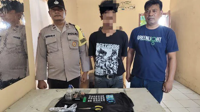 Tegas Tanpa Ampun, Polsek Dolok Batu Nanggar Sikat Peredaran Narkoba di Simalungun, Polsek Dolok Batu Nanggar, Polres Simalungun. Dalam keterangannya pada Selasa, 28 April 2026 sekitar pukul 20.45 WIB, Kasi Humas Polres Simalungun, AKP Verry Purba,