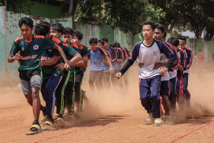 Pekan Olahraga Tradisional 2026: 709 pelajar dari berbagai sekolah di Jakarta Barat memadati GOR Cendrawasih, Cengkareng, Jakarta Barat
