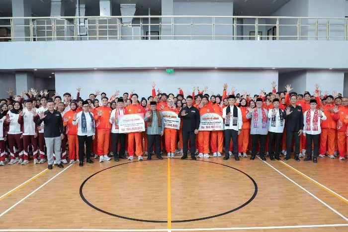 Gubernur DKI Jakarta Pramono Anung meresmikan Gedung Dinas Pemuda dan Olahraga (Dispora) Provinsi DKI Jakarta di Jatinegara, Jakarta Timur, Jumat (8/5/2026). Dorong Prestasi Olahraga Jakarta Naik Kelas