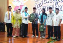 Dinas Pendidikan DKI Luncurkan Program 'Sekolah Kembali' di Jakarta Barat, Kepala Dinas Pendidikan, Nahdiana bersama jajarannya serta Asisten Kesejahteraan Setko Jakarta Barat, Depika Romadi.