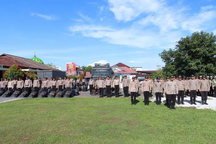 May Day 2026: Kapolres Polres Belitung AKBP Sarwo Edi Wibowo Siagakan 200 Personel Meski Tak Ada Demo Buruh, langkah strategis kami dalam mengantisipasi potensi gangguan kamtibmas.