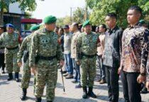 Presiden Prabowo Kunker di Nganjuk,  Resmikan Museum Marsinah Hingga KDKMP, Danrem 081/DSJ Kolonel Arm Untoro Hariyanto selaku Dansubsatgas Pamwil, melakukan pengecekan kesigapan seluruh personel TNI, Polri, serta instansi lainnya yang diterjunkan untuk melakukan pengamanan.