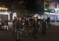 Tempat keramaian, Mall Jadi Sasaran Patroli Malam Kodim dan Komduk, Personel Kodim 0506/Tgr melalui Babinsa Koramil 04/Ciledug dan Babinsa Koramil 09/Serpong Utara bersama Komponen Pendukung (Komduk) melakukan patroli malam dengan menyasar tempat keramaian dan Mall