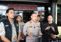 Tinggal Ngopi Sebentar, Motor Warga di Tamansari Nyaris Raib Digondol Pelaku, Kapolsek Metro Tamansari Kompol Bobby M. Zulfikar mengatakan, pelaku berhasil diamankan sekitar pukul 05.30 WIB setelah warga bersama anggota kepolisian yang sedang patroli sigap melakukan penindakan.