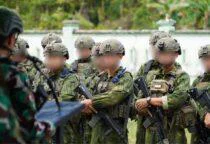 Pangkoops TNI Habema, Mayjen TNI Yudha Airlangga, beserta rombongan langsung meninjau sejumlah pos personel satuan tugas (Satgas)