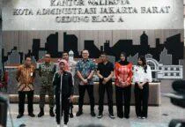 Wali Kota Jakarta Barat Iin Mutmainnah: Forkopimko Jakbar Bersinergi Perketat Keamanan dan Dorong Pemasangan CCTV,  kegiatan dialog bertajuk "Ngopi" (Ngobrol Bareng Forkopimko), Jumat (23/5/2026).