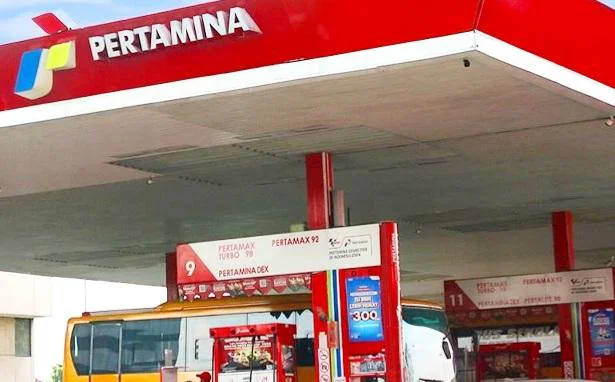 Hari Ini, Harga Pertamax Resmi Meroket Langkah ini menjadi sorotan karena adanya kenaikan signifikan pada produk Pertamax (RON 92)