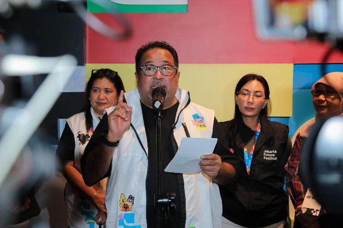Luar Biasa, JFF 2026 Raih 80 Ribu Pengunjung dan Ratusan Gagasan; Resmi Ditutup Wagub DKI Jakarta Rano Karno di Graha Bhakti Budaya, Taman Ismail Marzuki, pada Minggu (7/6/2026) malam. Kegiatan bertema “Menavigasi Resiliensi”