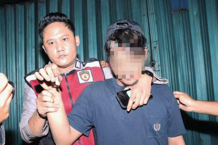 Bawa Sabu, Seorang pria yang diduga membawa narkotika jenis sabu berhasil diamankan pada Senin dini hari (1/6/2026), saat Polres Jakbar Gelar Razia Antisipasi Kejahatan Jalanan