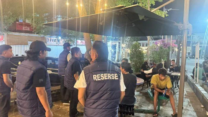 Cegah Gangguan Kamtibmas, Tim URC Resmob Satreskrim Polres Belitung melaksanakan patroli malam pada Sabtu (6/6/2026) hingga Minggu dini hari (7/6/2026). Kegiatan patroli tersebut dipimpin oleh Aipda Yulizar Ibrahim selaku Katim URC Resmob Polres Belitung.