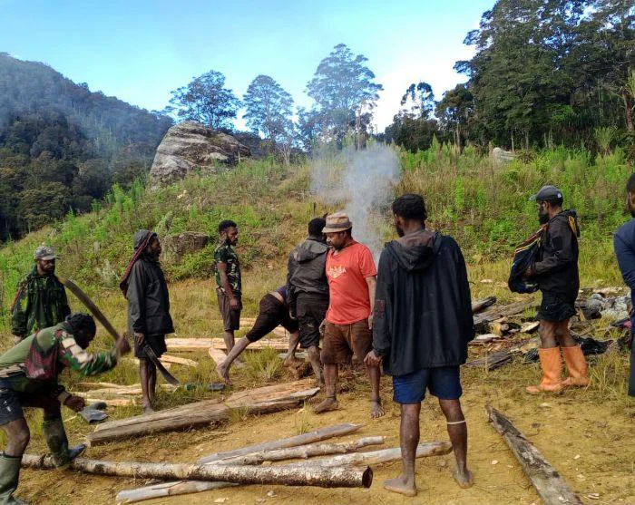 Ledakan Bekas Markas TPNPB-OPM di Kampung Toemalo Tewaskan Satu Warga, sedang melakukan aktivitas mencari dan membakar kelapa hutan, Distrik Melagi, Kabupaten Lanny Jaya, Minggu (7/6/2026).