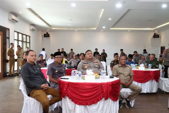Polres Belitung Ikuti Gelar Vicon Doa Bersama Lintas Agama Sambut Hari Bhayangkara ke-80, yang berlangsung di Aula Endra Dharma Laksana Polres Belitung, Selasa (30/6/2026) pukul 14.00 WIB.