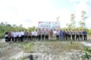 Polres Belitung Gelar Penanaman Pohon Peringati Hari Bhayangkara ke-80, di Pos PT. Timah Badau, Jalan H. A.S. Hanandjoeddin, Desa Badau yang dipimpin oleh Kapolres Belitung AKBP Sarwo Edi Wibowo, S.I.K dan dihadiri oleh Wakil Bupati Kab. Belitung,