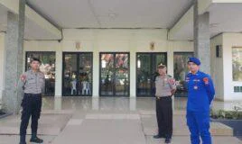 Polres Belitung Hadir Pastikan Keamanan Ibadah Minggu, di Gereja Regina Pacis, Jalan Melati, Kelurahan Kota, Kecamatan Tanjungpandan, Minggu (12/7/2026).