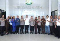 Kapolres Belitung, AKBP Satria Darma, Laksanakan Silaturahmi ke Kejaksaan Negeri Belitung pada Hari Pertama Bertugas, Kamis (16/7/2026).