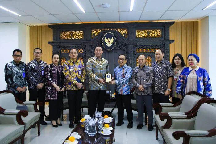 Kepala BNN RI, Suyudi Ario Seto, Temui Menko PMK Jalin Solidaritas P4GN Lintas Kementerian Atau Lembaga, di Kantor Kemenko PMK, Jakarta Pusat, Kamis (16/7/2026).