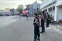 Polisi Pastikan Free Day Bundaran Satam Berlangsung Aman dan Lancar dipimpin oleh IPDA Solihin Sastra selaku pengambil apel. Tanjungpandan, Minggu (19/7/2026).